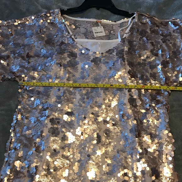 FREE PEOPLE TOP - Picture 5 of 8